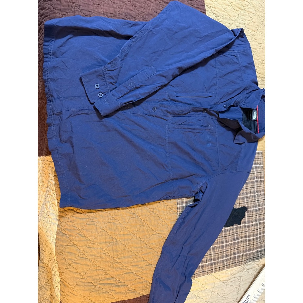 The North Face Mens Navy Blue Nylon Vented Long Sleeve Button Up Shirt Large